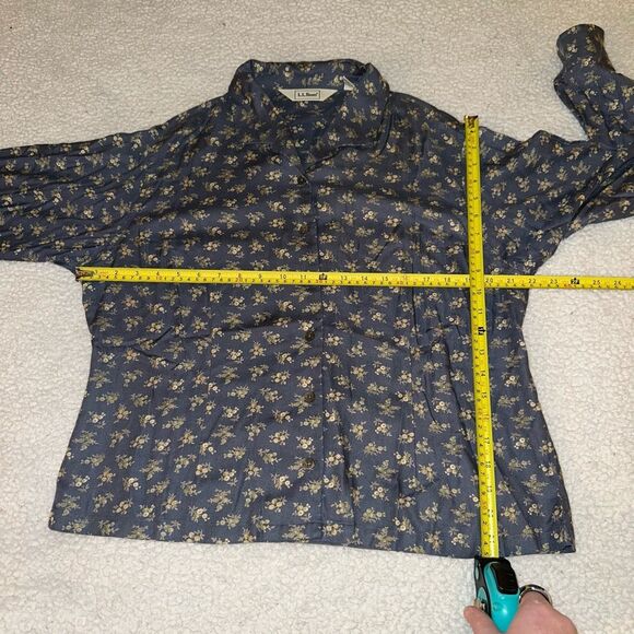 L.L. Bean 16 Blue Tan Floral Collared LS Button Down Collared Womens Shirt EUC - Picture 9 of 11
